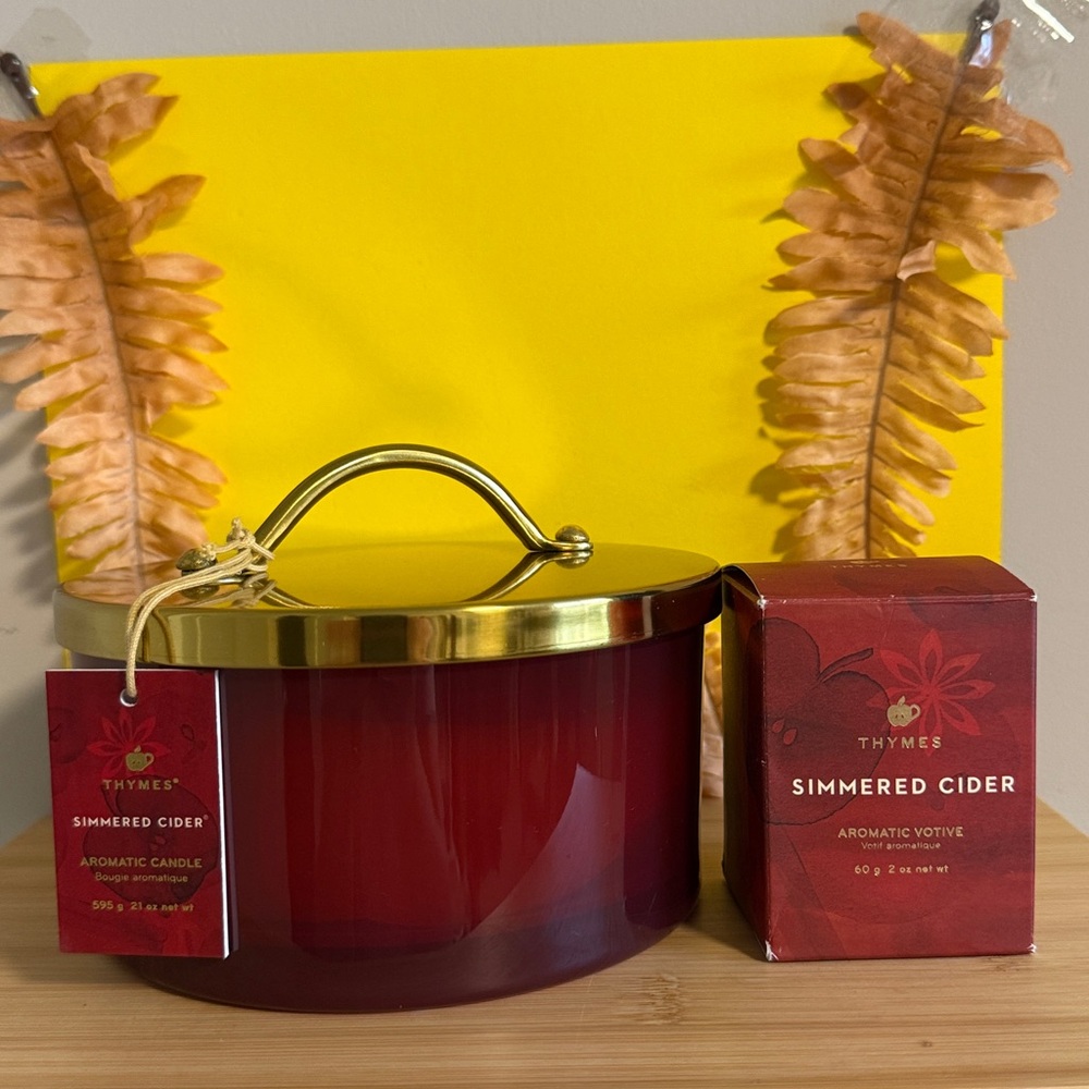 Set Two candle Thymes Simmered Cider (21 oz) and (2oz ) - Picture 2 of 9
